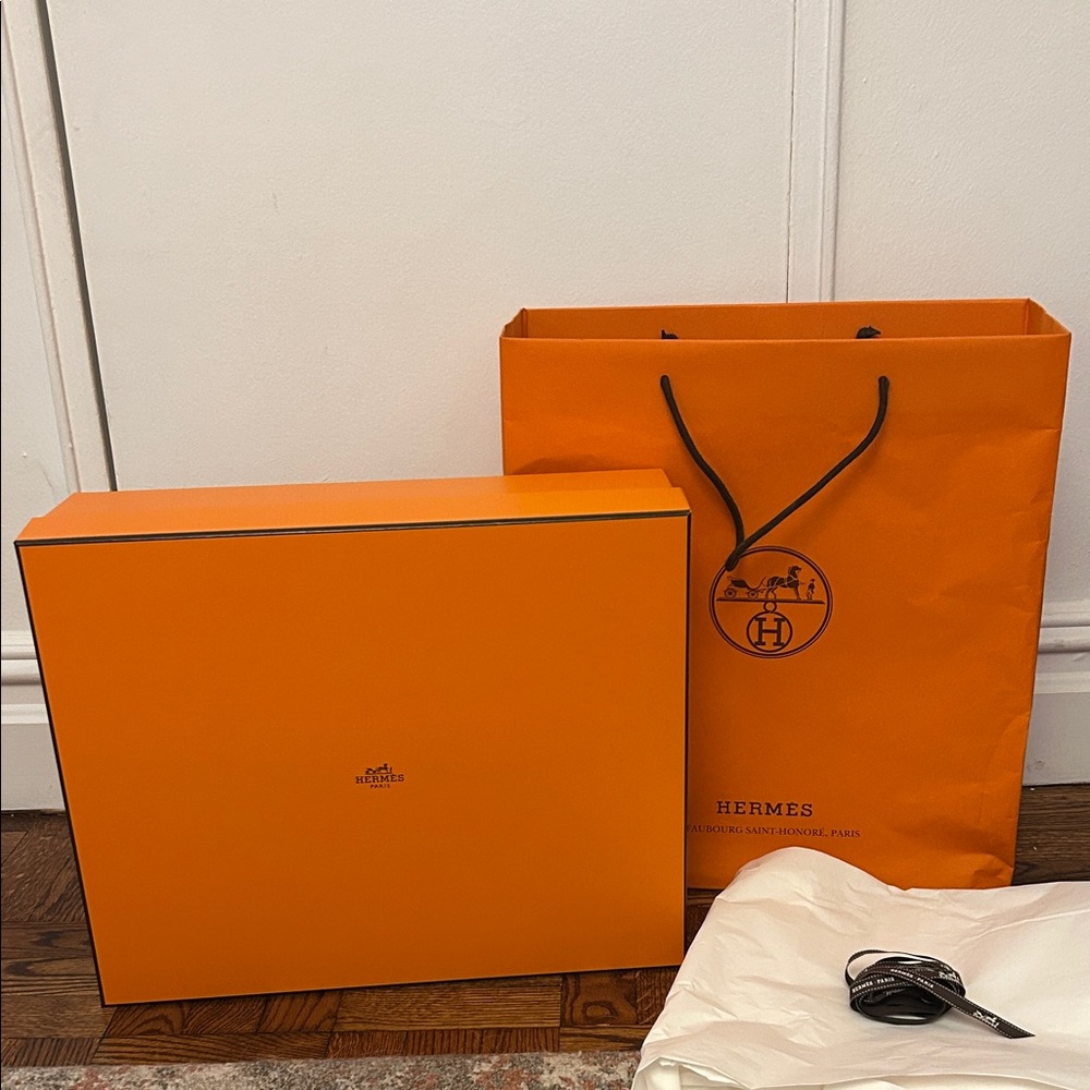 Hermes Orange Closet Accessory Set